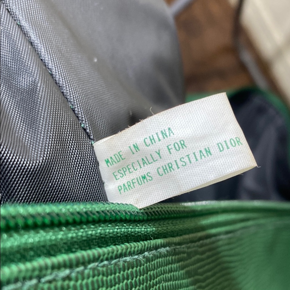 Christian Dior perfume vintage Green PVC Tote weekender bag, with Gold Accents - Picture 10 of 10